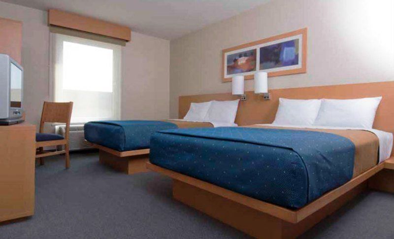 City Express By Marriott San Luis Potosi Zona Universitaria Extérieur photo